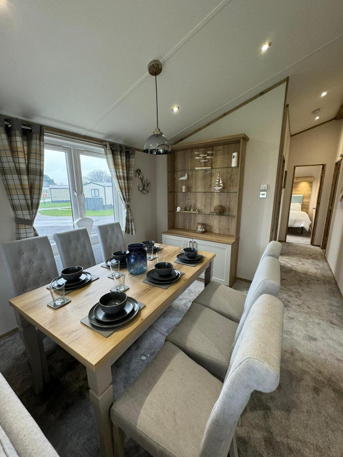 Golden Anchor - The Oakland Lodge - Coastal Caravan Breaks Chapel Saint Leonards Exterior foto